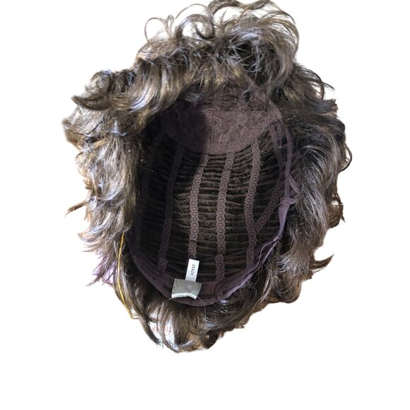 Paula Young Cassidy Short Brown Curly Synthetic Wig Color 8 Hair Layered Shag - Picture 10 of 12